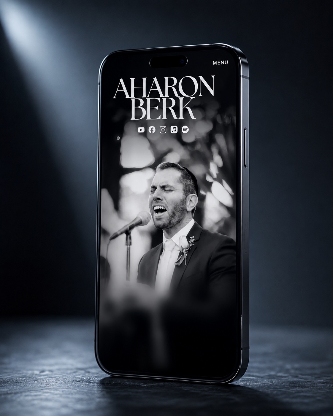 aharonberk.com home screen on a phone
